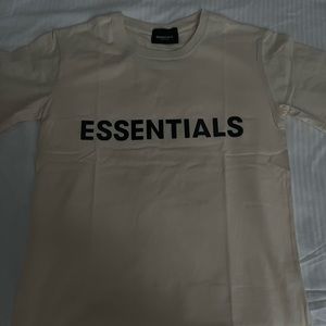 Essentials T-Shirt, Cream, medium